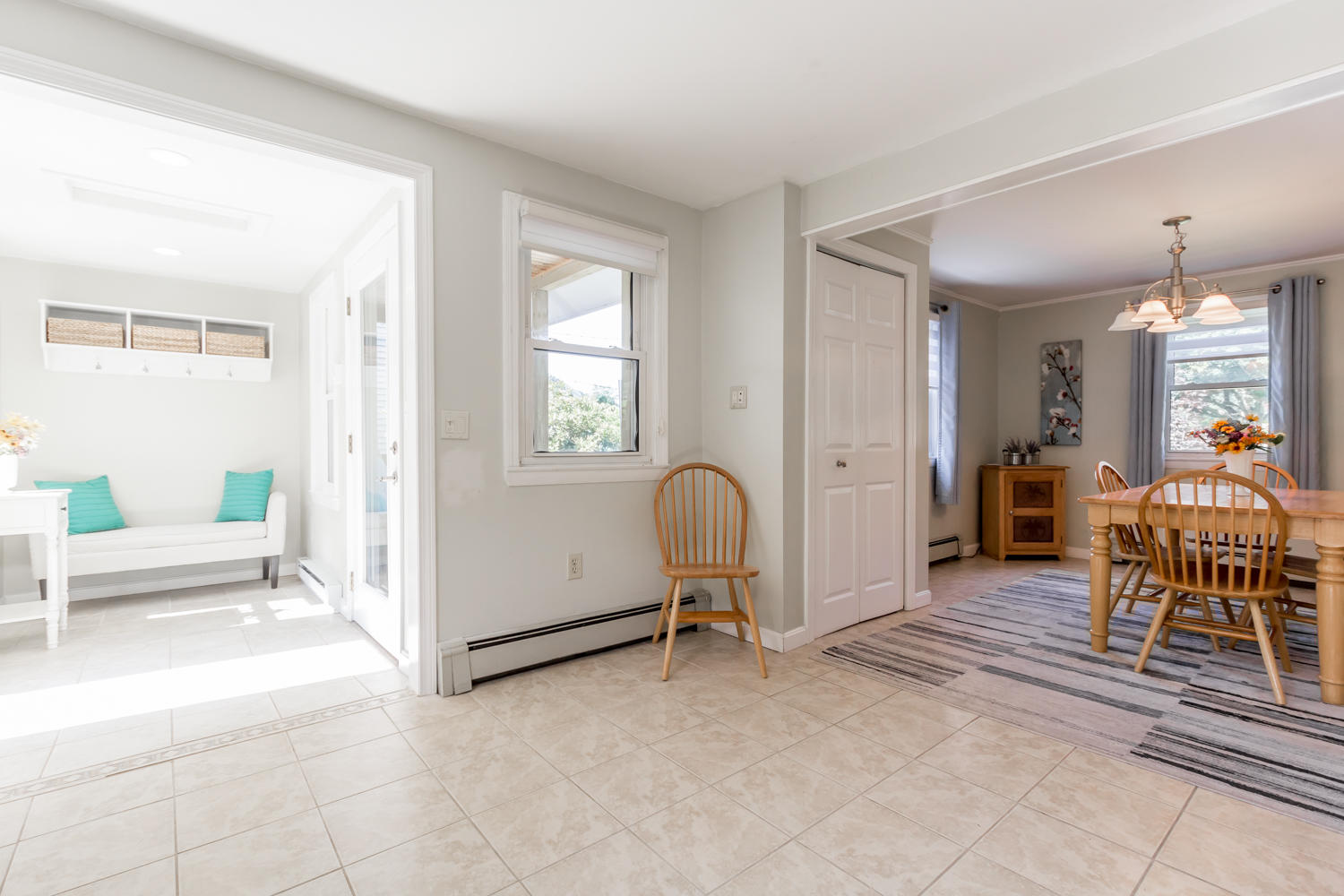 2 Kenneth Road South Portland, ME 04106 - Photo 11 of 38 mudroom:dining