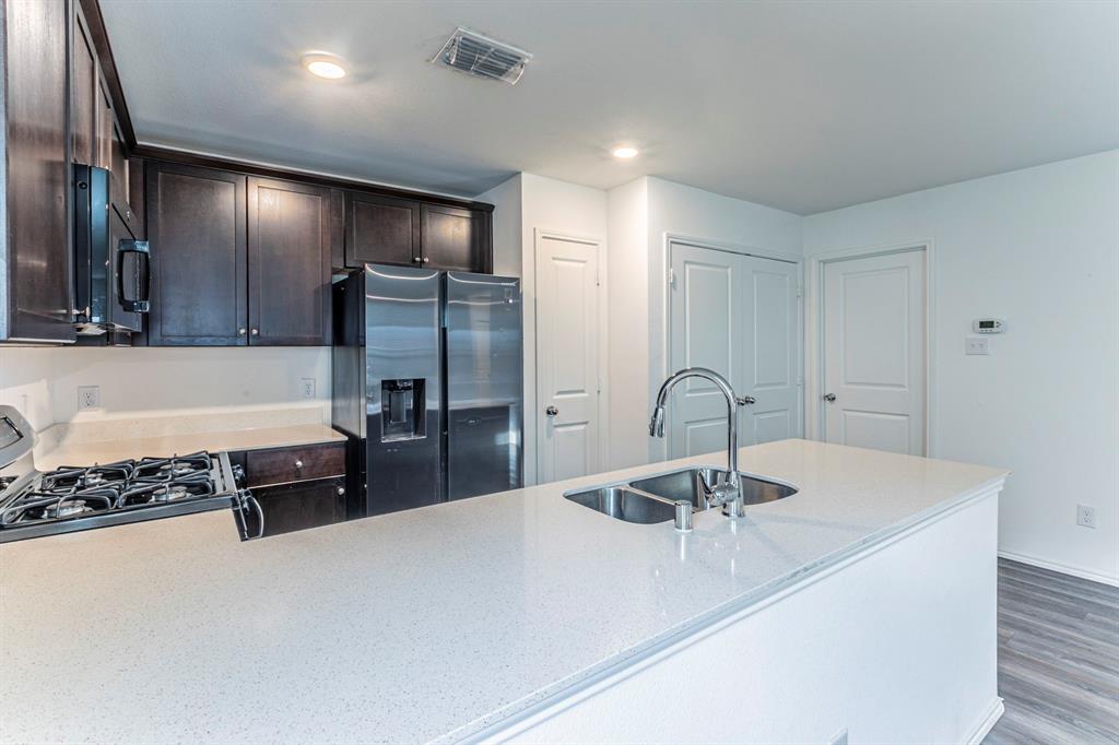 5823 Grindstone Drive Forney, TX 75126 - Photo 6 of 25