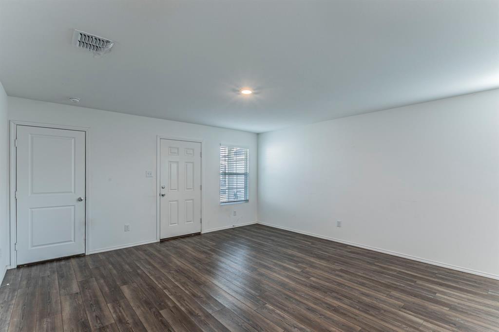 5823 Grindstone Drive Forney, TX 75126 - Photo 6 of 24