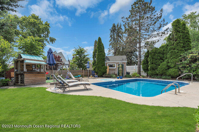 15 Ridge Avenue Manasquan, NJ 08736 - Photo 4 of 53 056_dsc03628-1