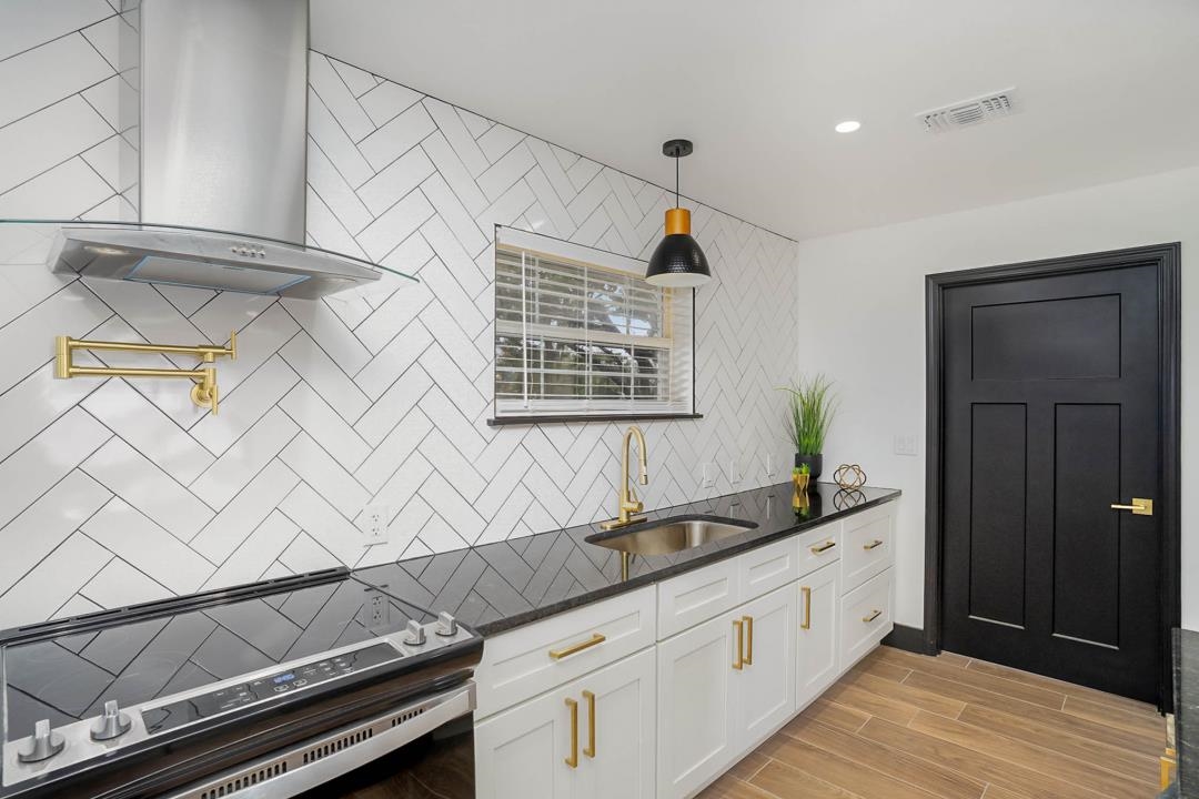 4320 Creighton Road Pensacola, FL 32504 - Photo 8 of 20 Gallery Image 8