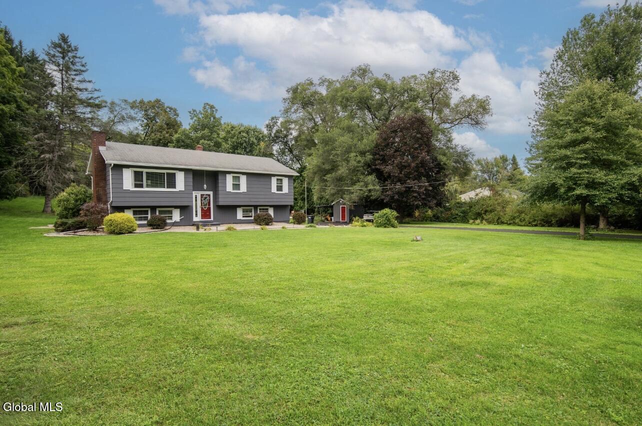 39 Hicks Road Queensbury, NY 12804 - Photo 3 of 36 IMG_5653