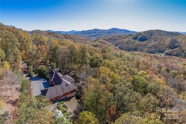 $2,999,000 | 98 Flat Creek Road, Fairview, NC 28730
