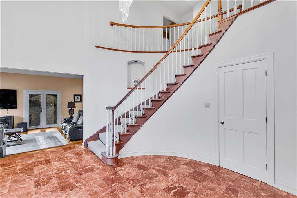 413 Windmere Drive Pittsburgh, PA 15238 - Photo 8 of 50 a view of entryway