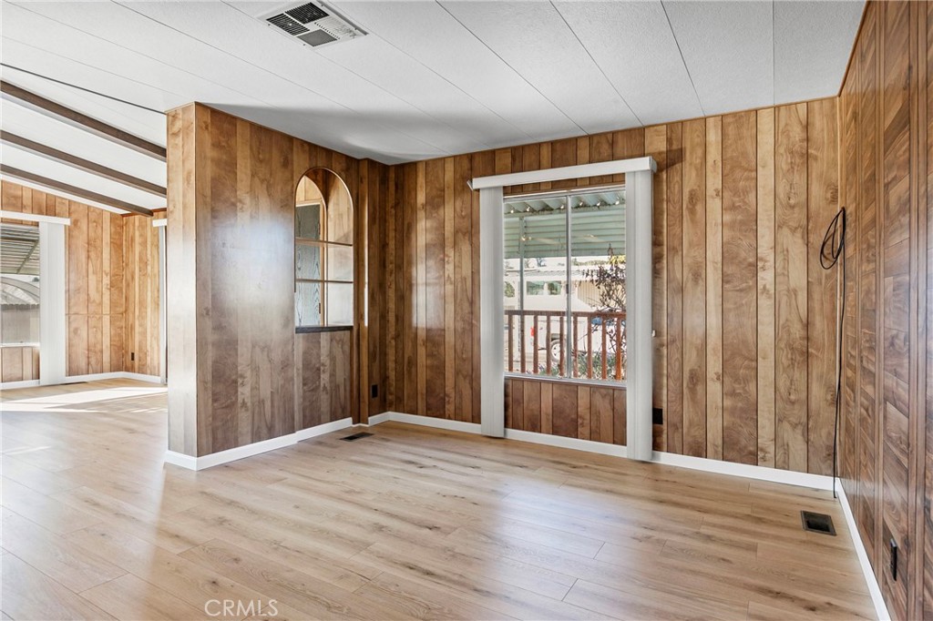 801 South Halcyon Road, Unit 38 Arroyo Grande, CA 93420 - Photo 5 of 16