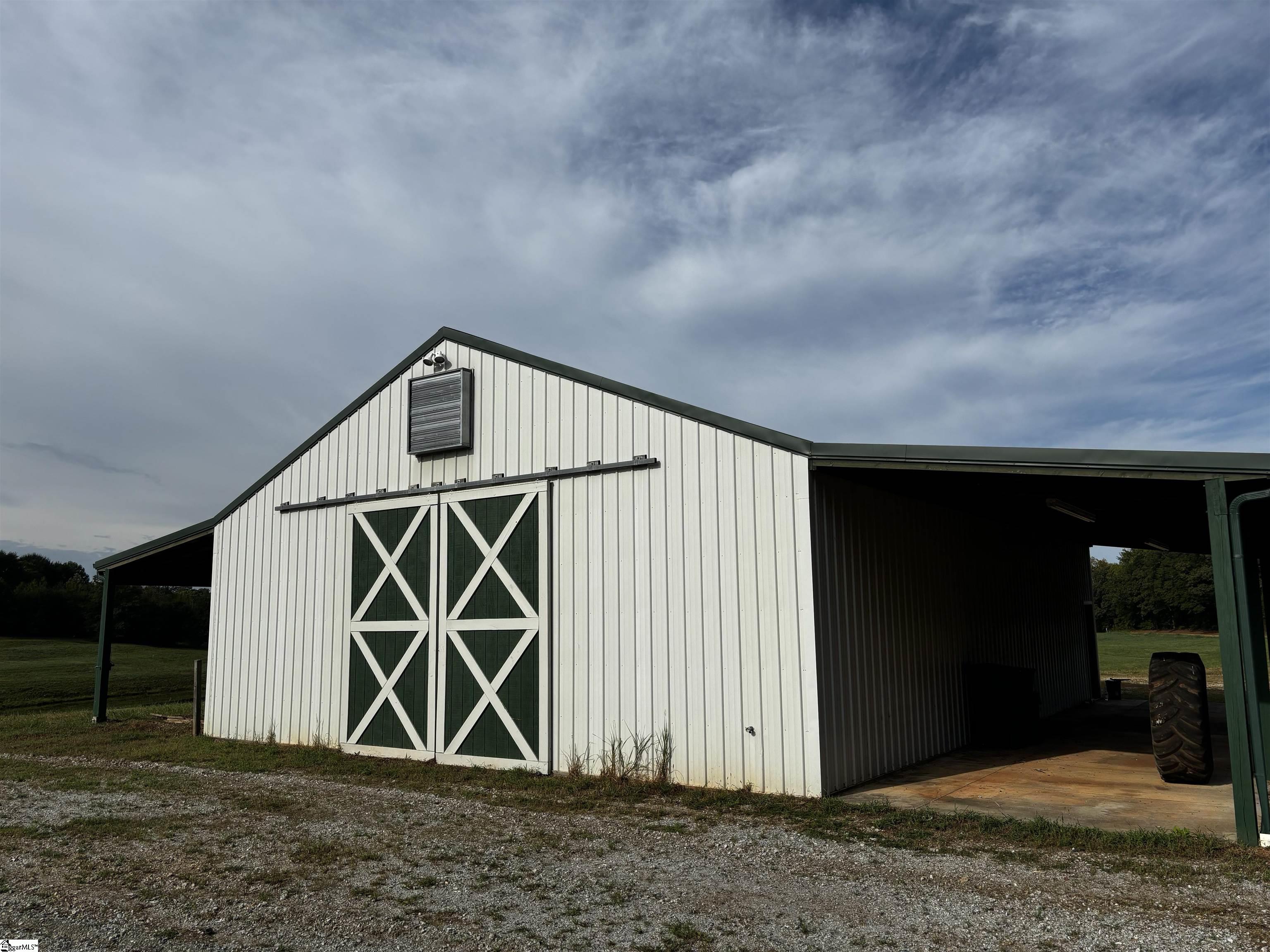 4941 Jug Factory Road Campobello, SC 29322 - Photo 4 of 29