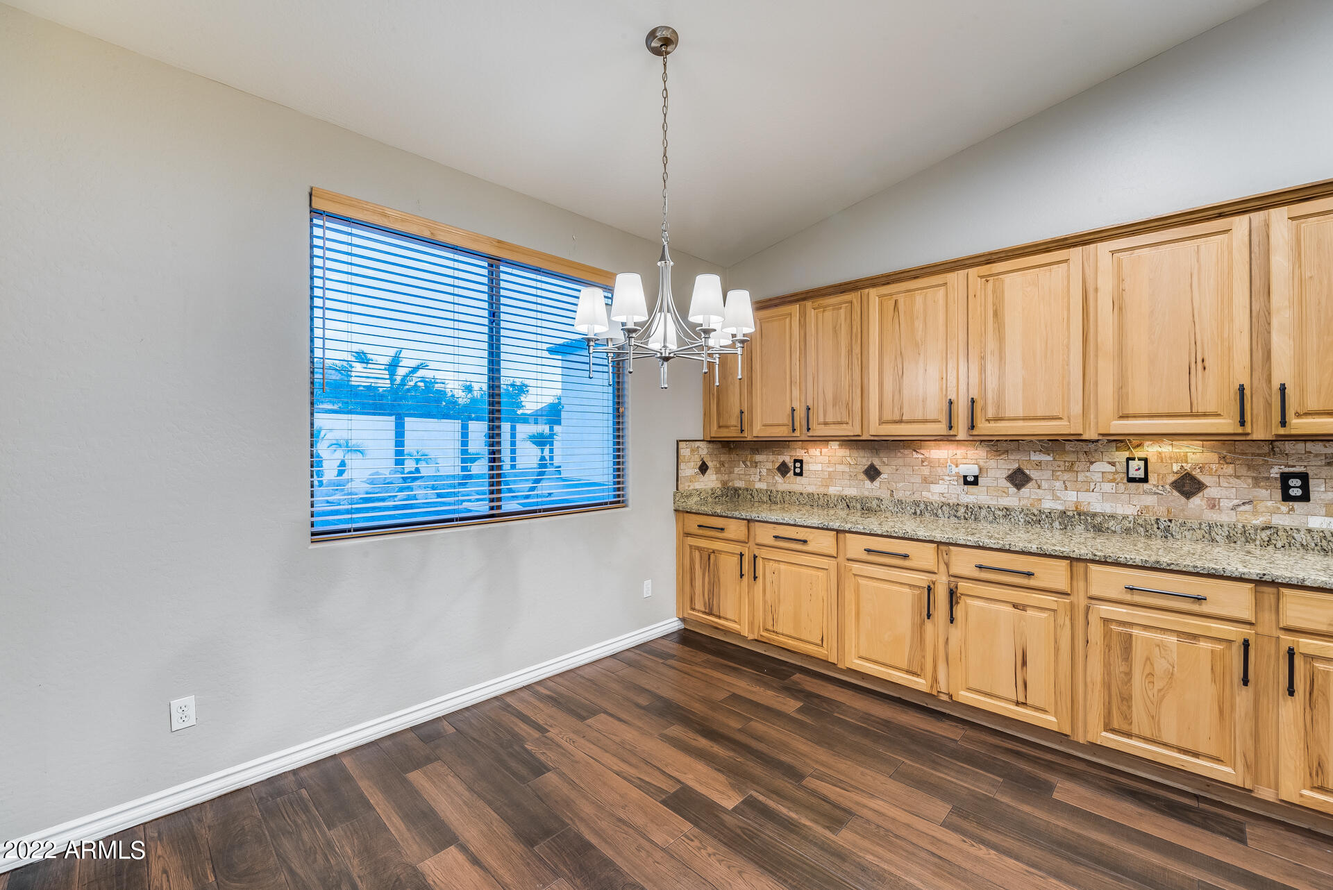 2233 West Harwell Rd. Phoenix, AZ 85041 - Photo 16 of 63 21