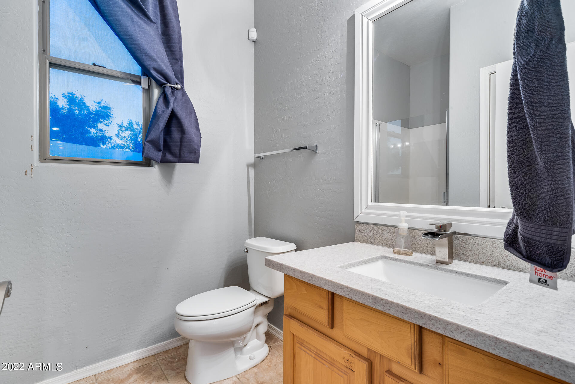 2233 West Harwell Rd. Phoenix, AZ 85041 - Photo 42 of 63 47