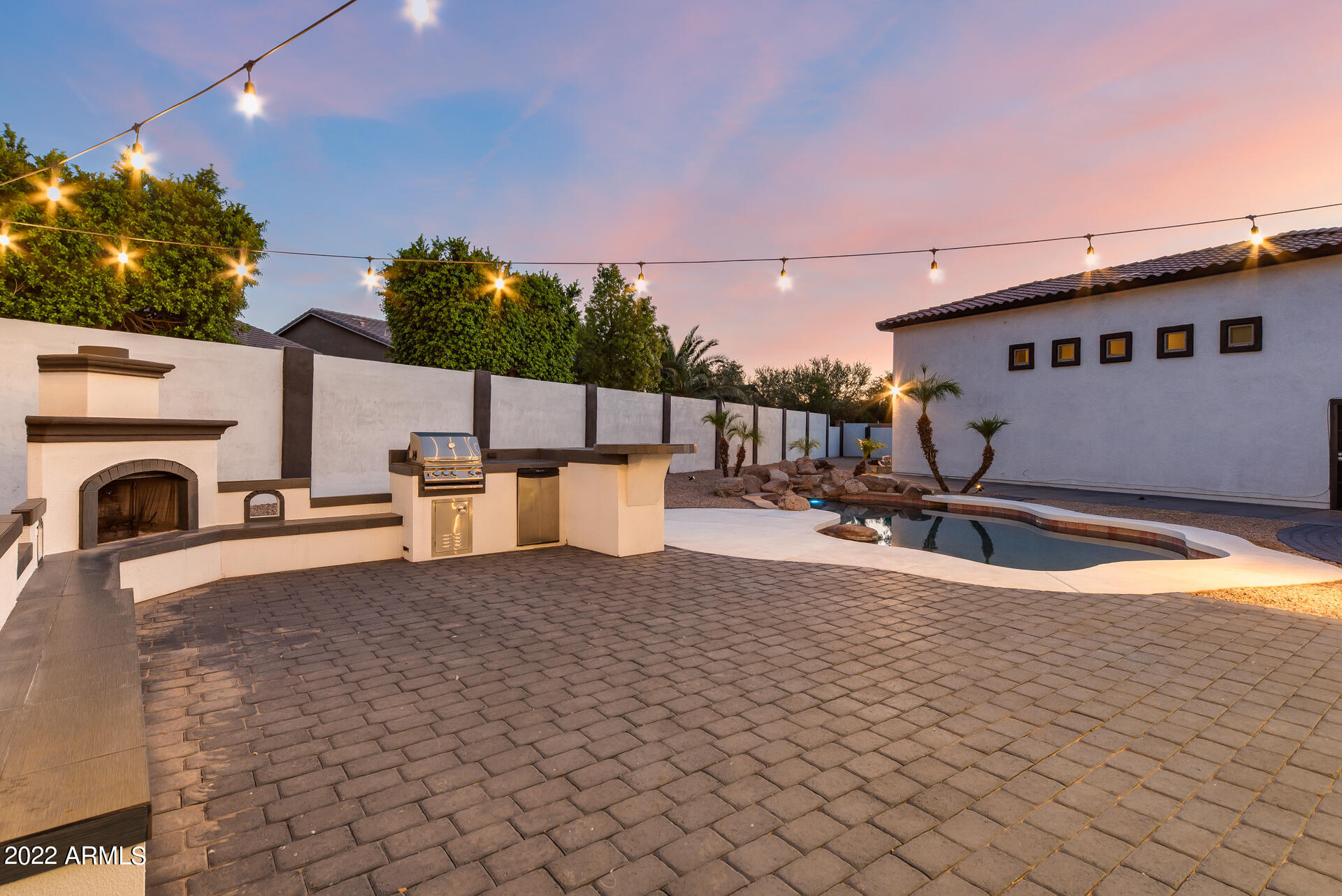 2233 West Harwell Rd. Phoenix, AZ 85041 - Photo 51 of 63 56
