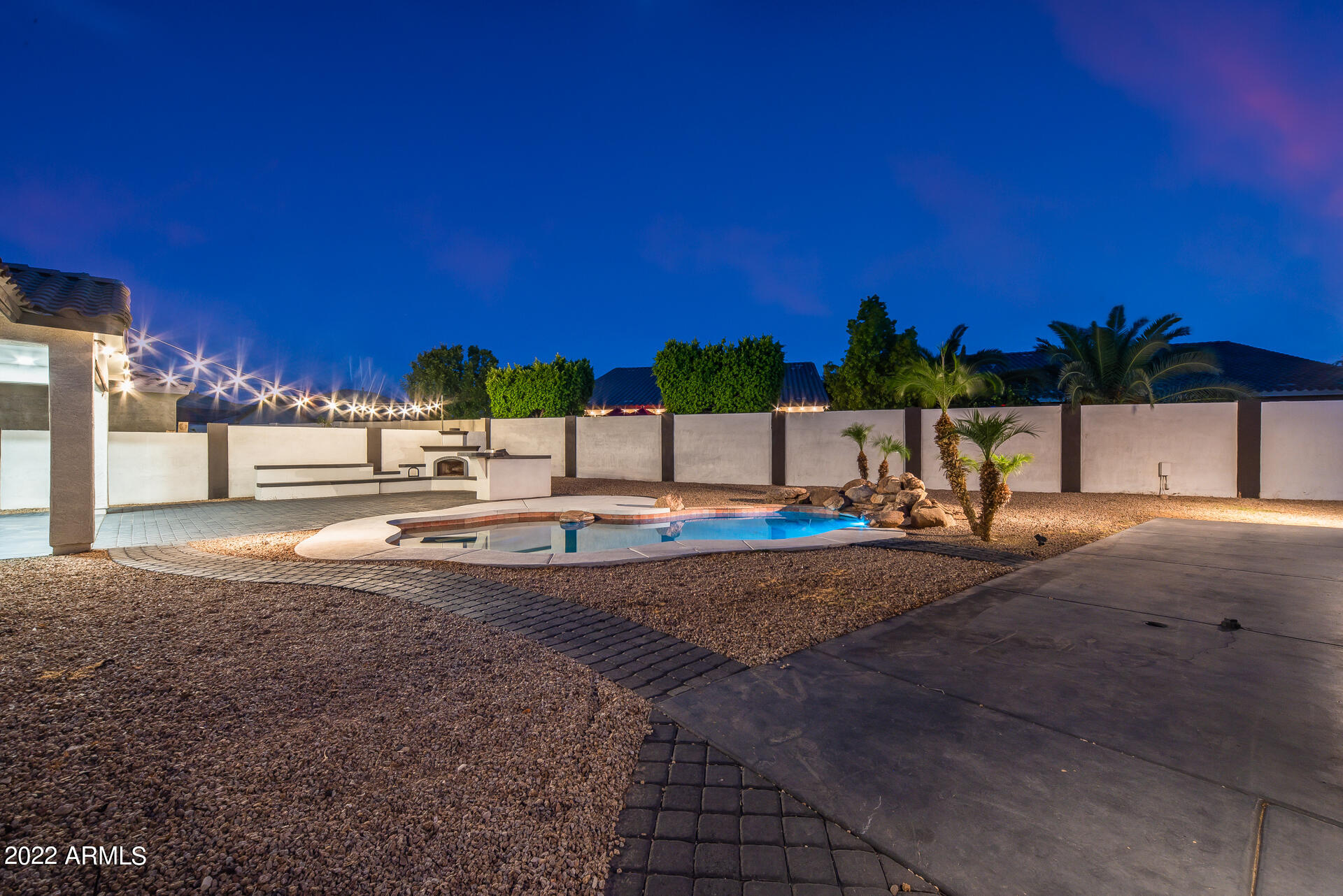 2233 West Harwell Rd. Phoenix, AZ 85041 - Photo 56 of 63 61