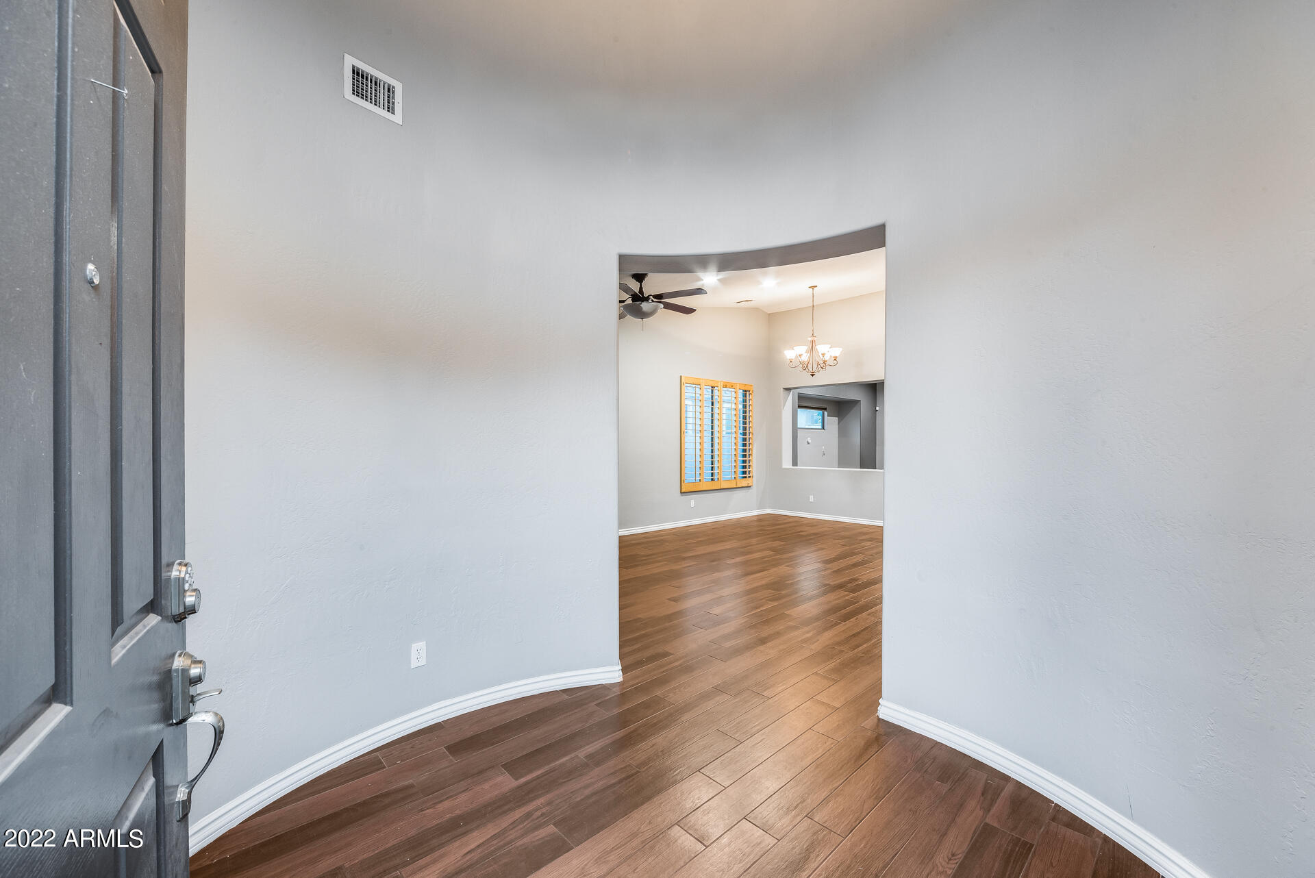 2233 West Harwell Rd. Phoenix, AZ 85041 - Photo 6 of 63 11