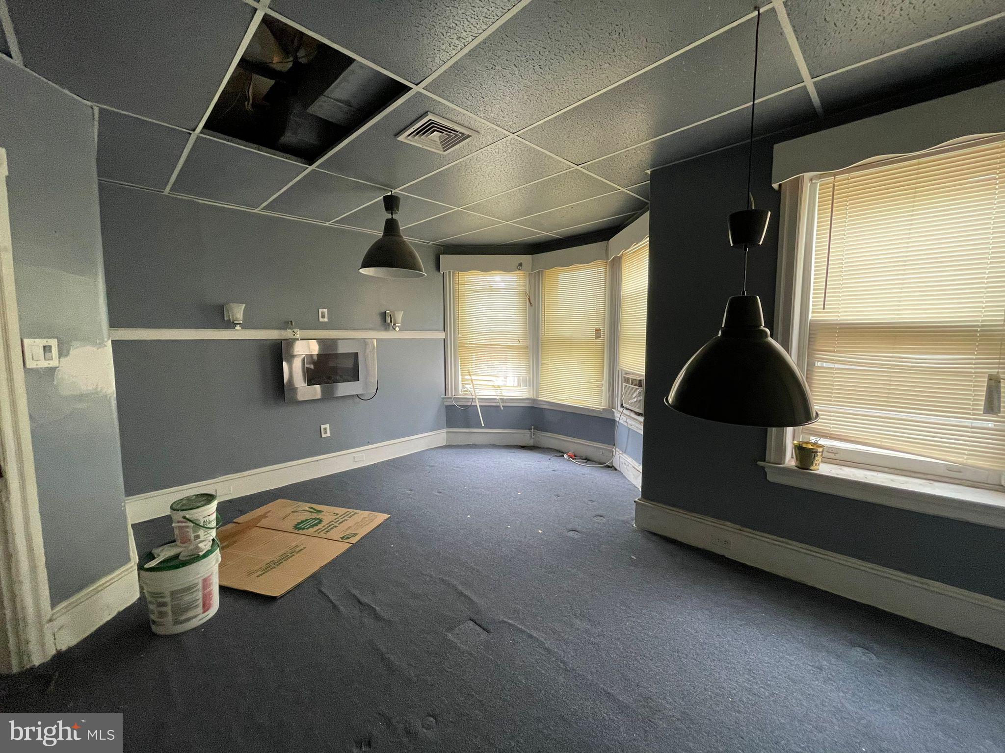5809 Chew Avenue Philadelphia, PA 19138 - Photo 2 of 29 a living room with a couch and a window