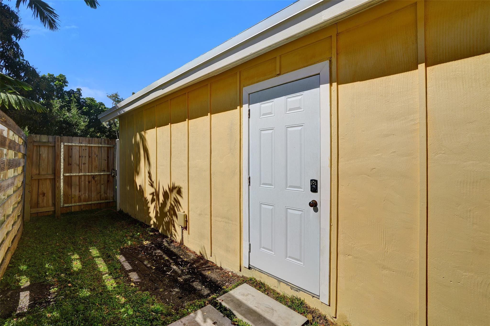 14930 Southwest 145th Street Miami, FL 33196 - Photo 81 of 94 Side entrance