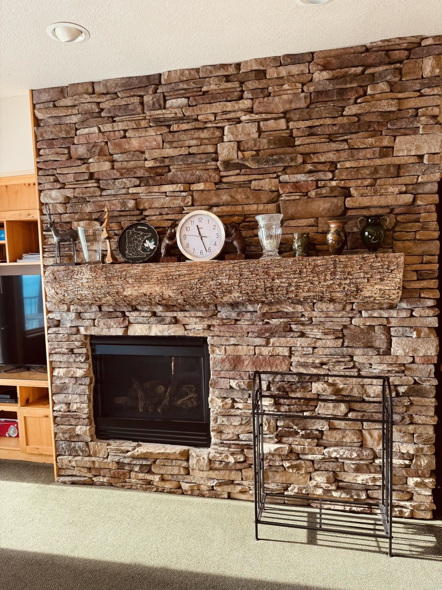 1412 Burlington Road, Unit 1 Two Harbors, MN 55616 - Photo 8 of 37