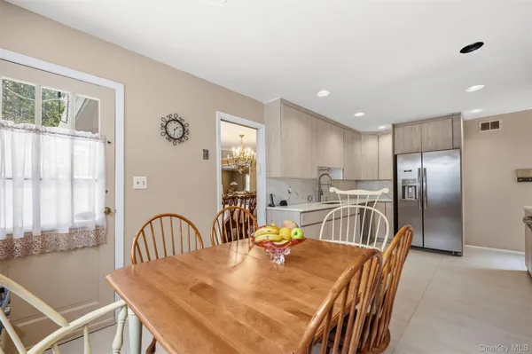 $2,257,770 | 8 Pine Drive, Great Neck, NY 11021