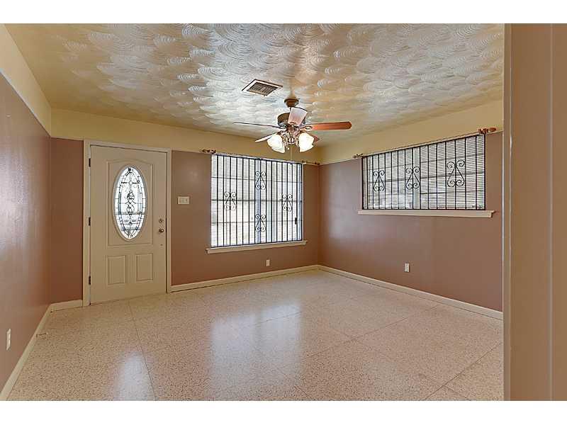 8001 Trout Road New Orleans, LA 70126 - Photo 2 of 5 Gallery Image 2