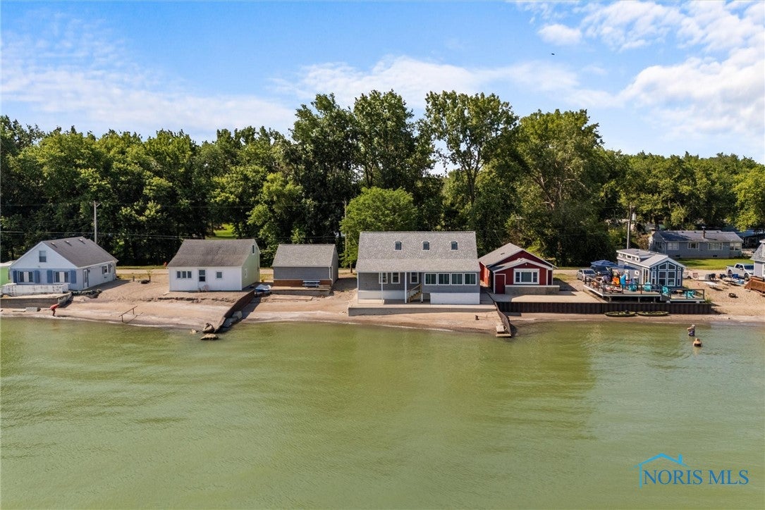 9825 West Locust Point Road Oak Harbor, OH 43449 - Photo 5 of 29 Gallery Image 5