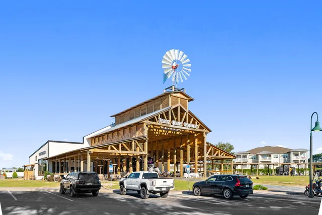 $2,750 | 554 Camellia Court, Freeport, FL 32439