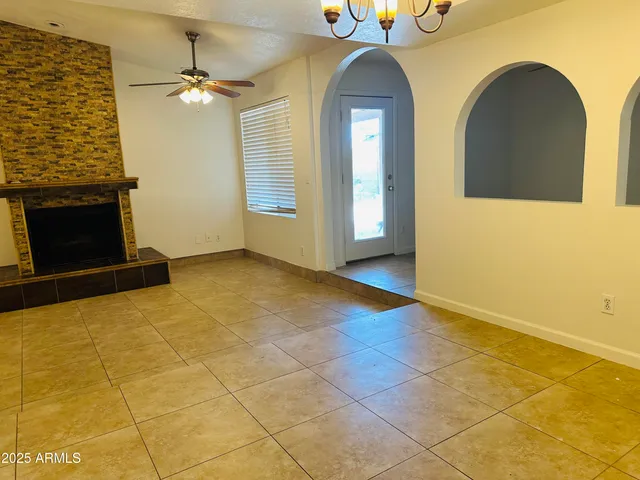 $2,000 | 6209 West Nancy Road, Glendale, AZ 85306