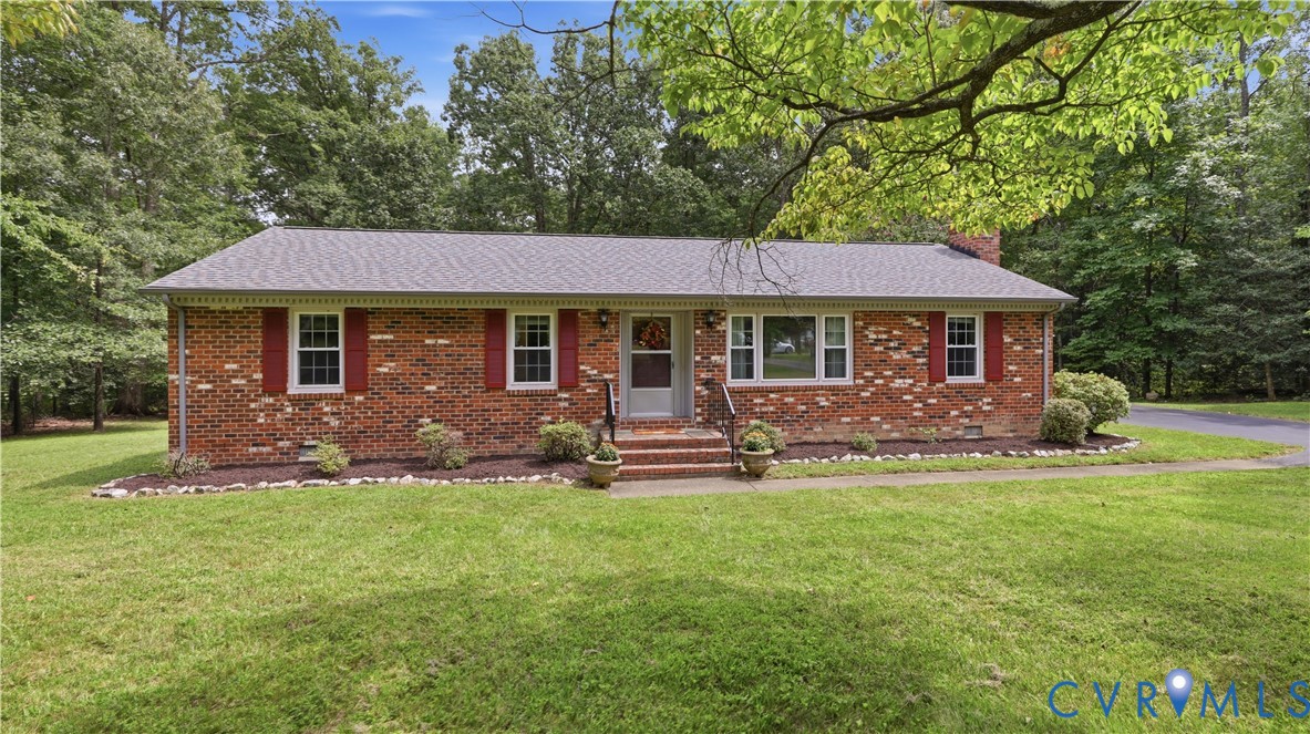 11146 Holly Berry Road Ashland, VA 23005 - Photo 1 of 32 Gallery Image 1