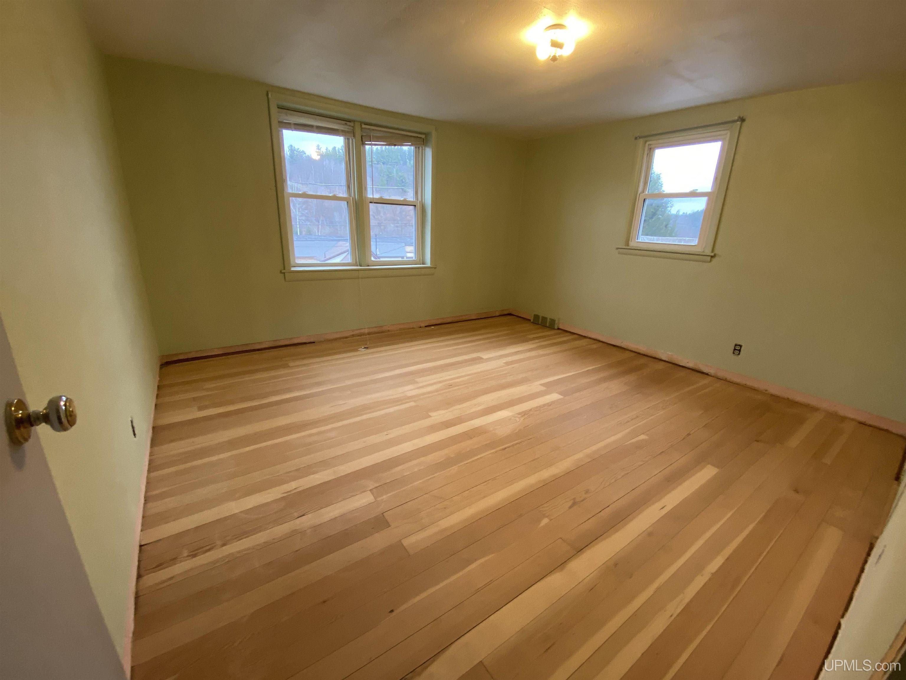 100 Hill Street Niagara, WI 54151 - Photo 13 of 25