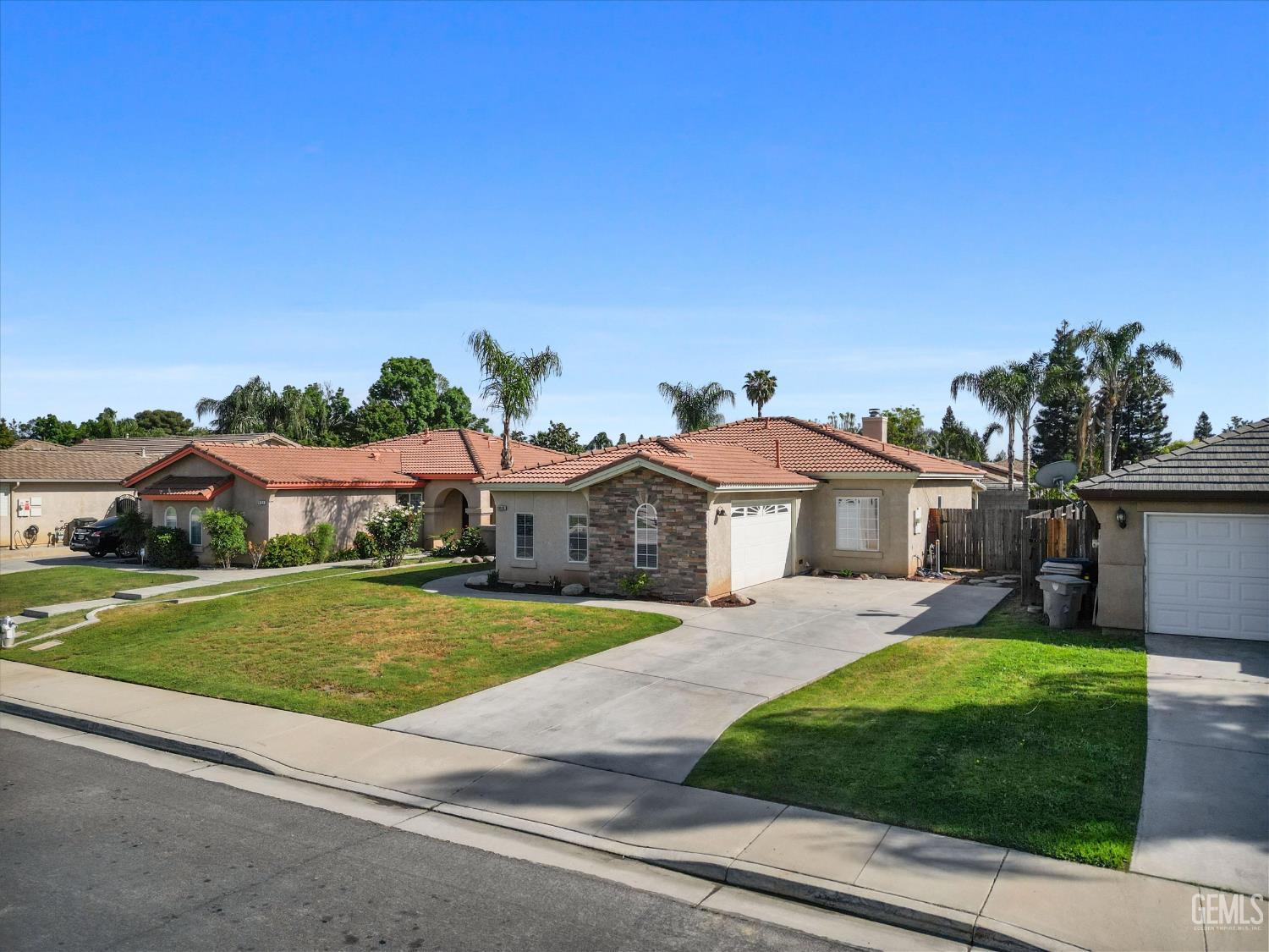 Undisclosed Address Bakersfield, CA 93312 - Photo 30 of 32