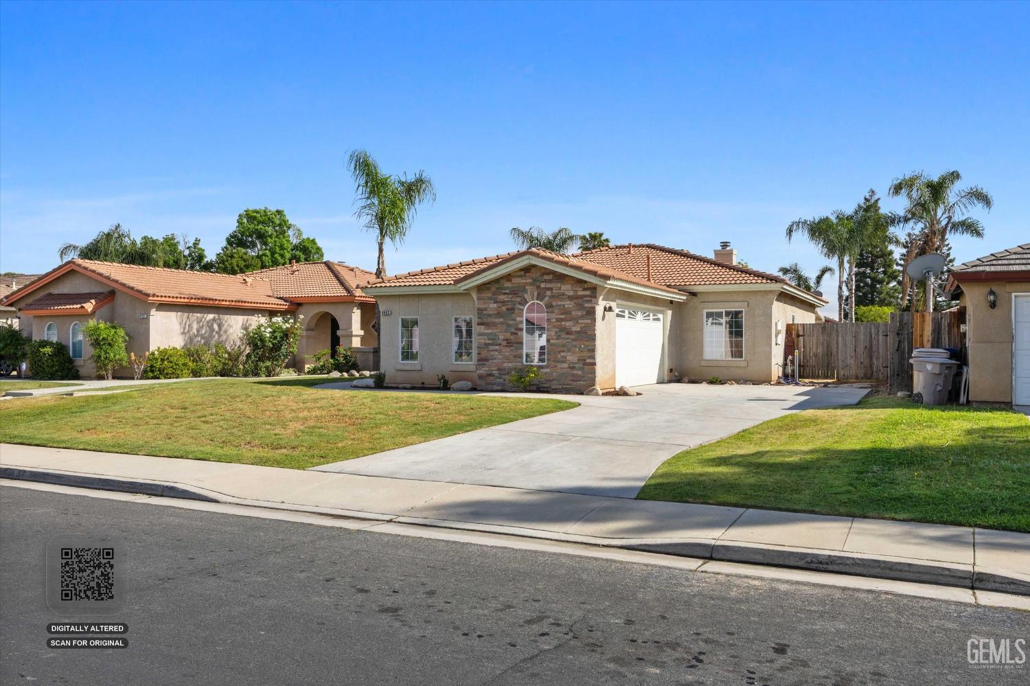 Undisclosed Address Bakersfield, CA 93312 - Photo 3 of 32