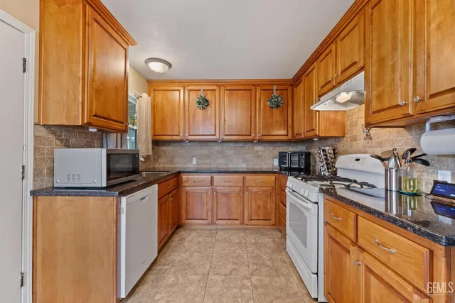 $259,900 | Undisclosed Address, Bakersfield, CA 93304