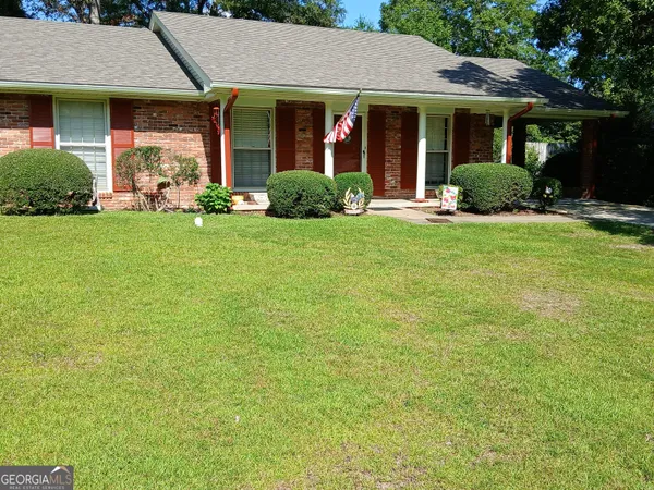 $199,000 | 1015 South 13th Avenue, Lanett, AL 36863