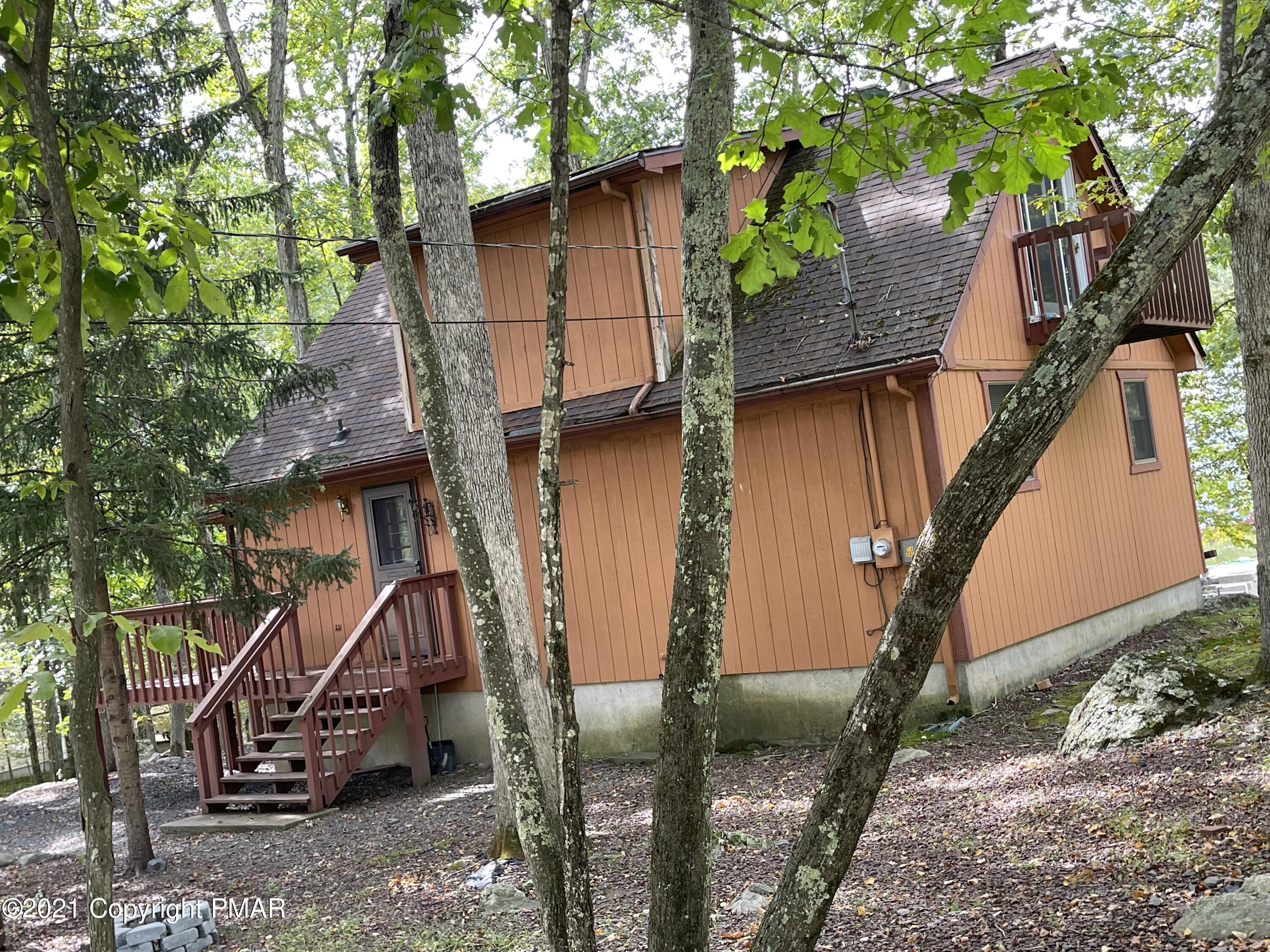 6204 Decker Road Bushkill, PA 18324 - Photo 2 of 30 Photo Sep 21, 2 20 28 PM