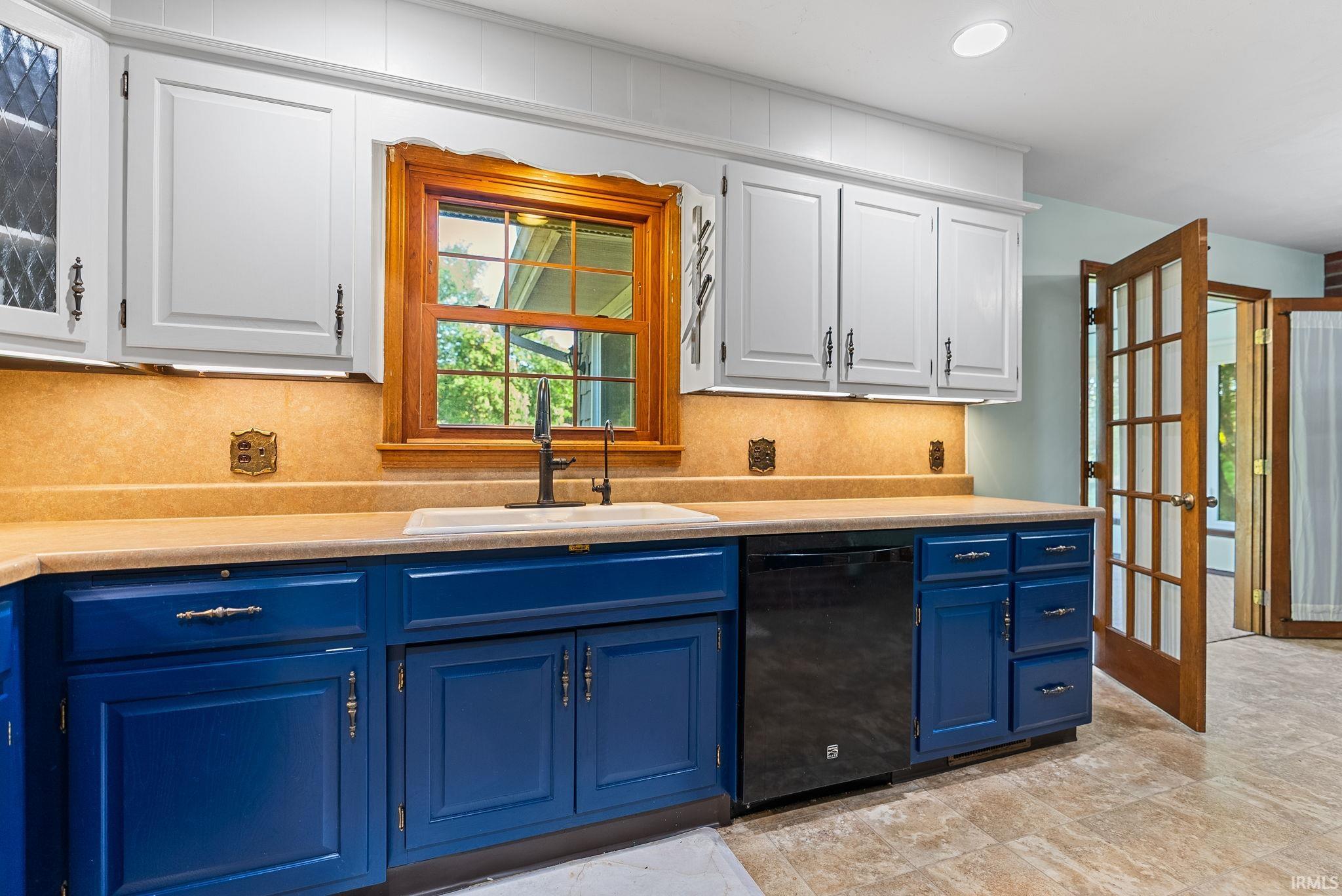 5915 Hosler Road Leo, IN 46765 - Photo 28 of 50 Gallery Image 28