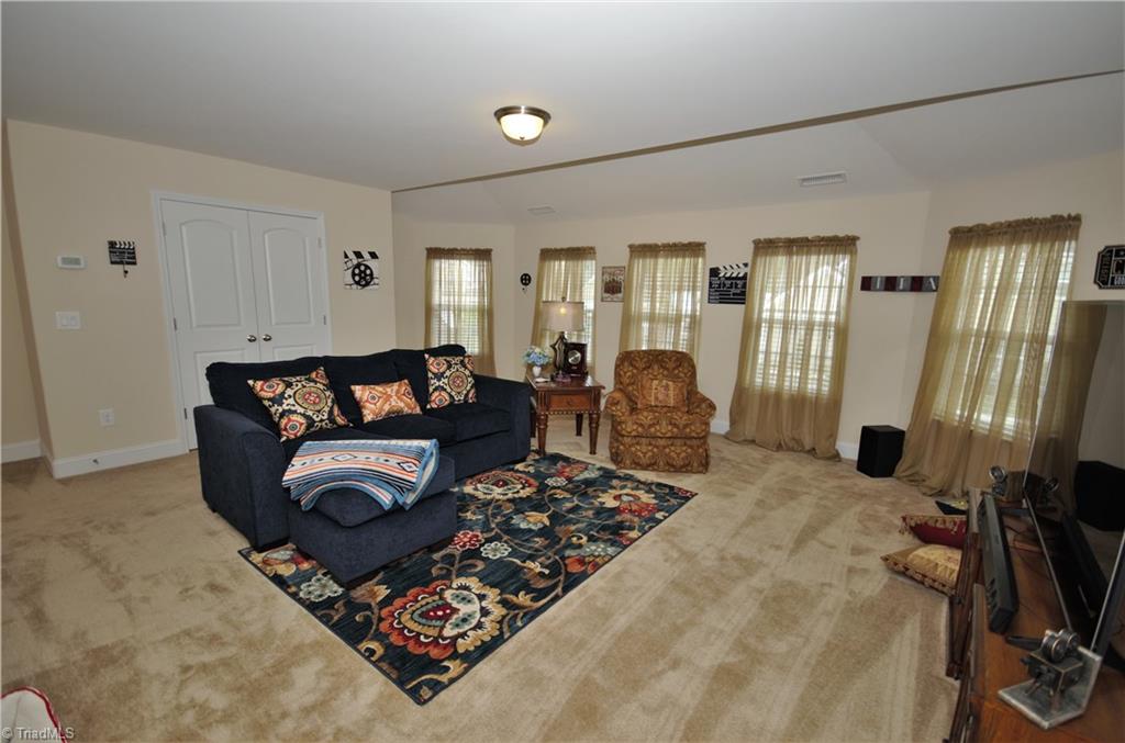 3510 Timbergate Lane High Point, NC 27265 - Photo 18 of 24 Gallery Image 18