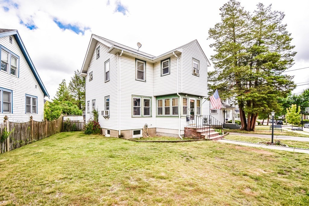 14 Estabrook Road Quincy, MA 02170 - Photo 3 of 42 Gallery Image 3
