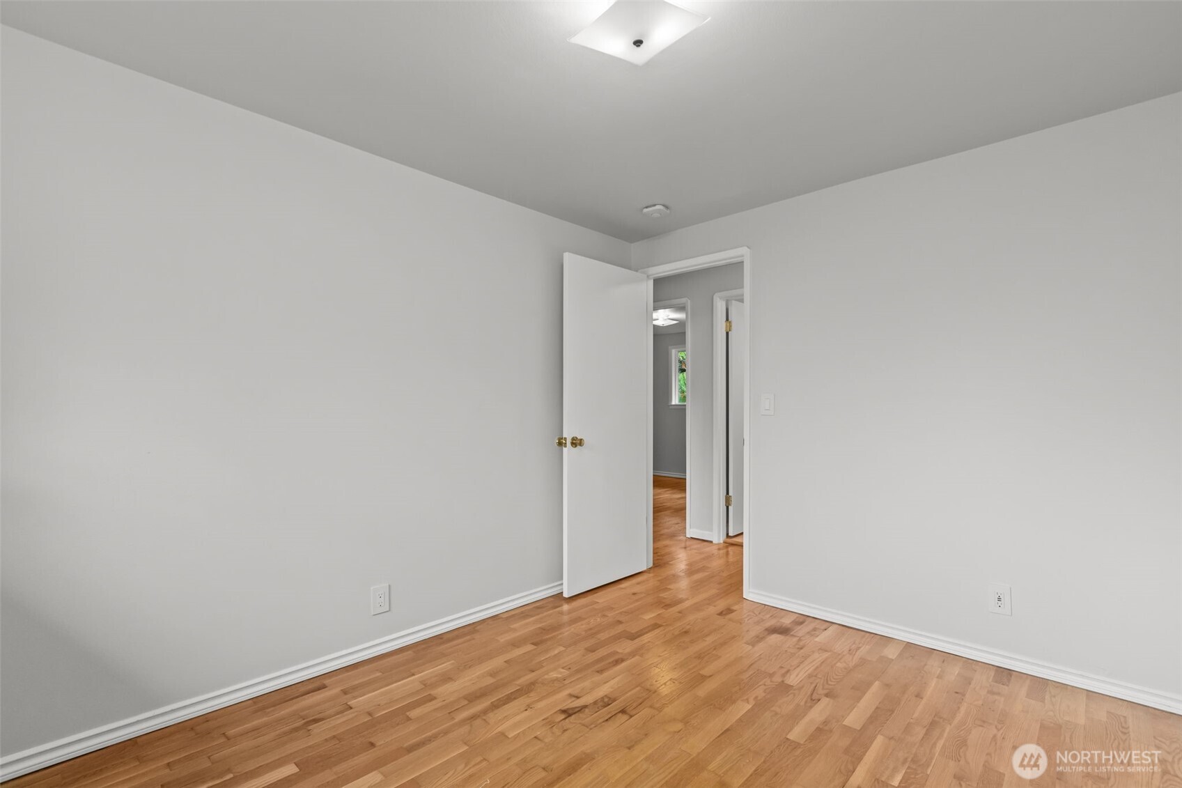 5805 157th Place Southwest Edmonds, WA 98026 - Photo 34 of 40 Gallery Image 34