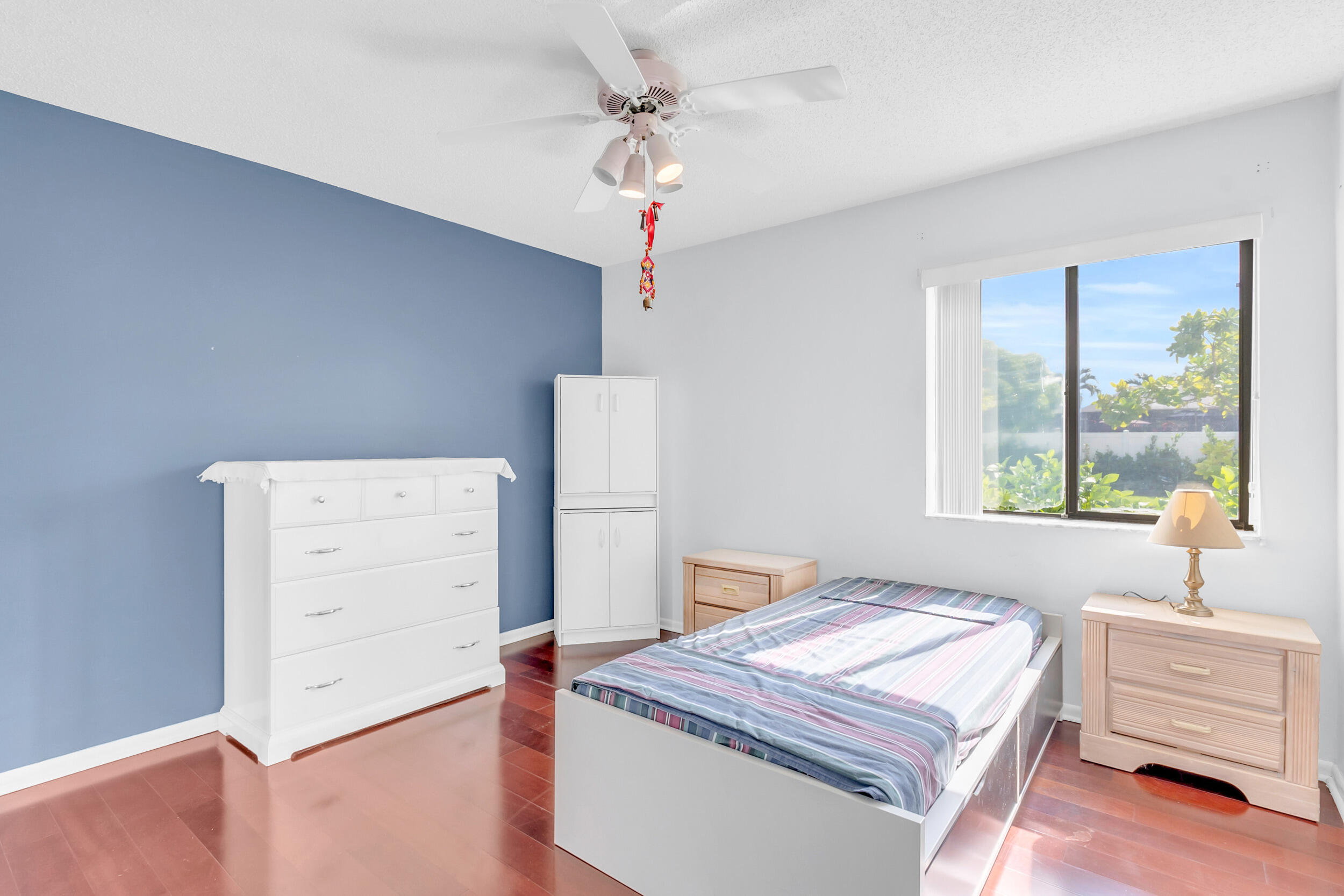 1541 Southwest 102nd Terrace Davie, FL 33324 - Photo 16 of 49 25_dsc07356