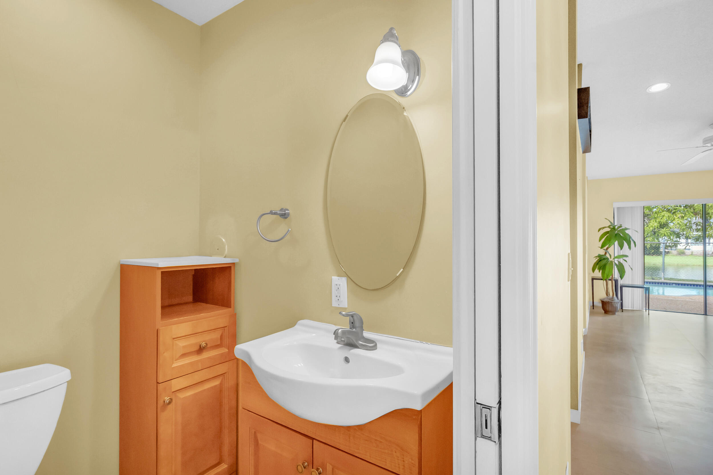 1541 Southwest 102nd Terrace Davie, FL 33324 - Photo 21 of 49 30_dsc07371