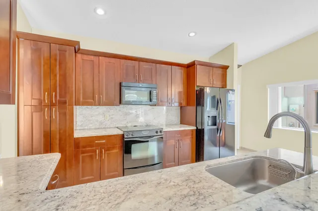 $715,000 | 1541 Southwest 102nd Terrace, Davie, FL 33324