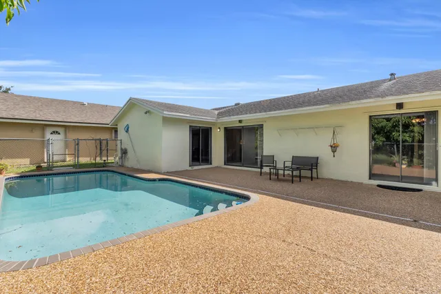 $715,000 | 1541 Southwest 102nd Terrace, Davie, FL 33324