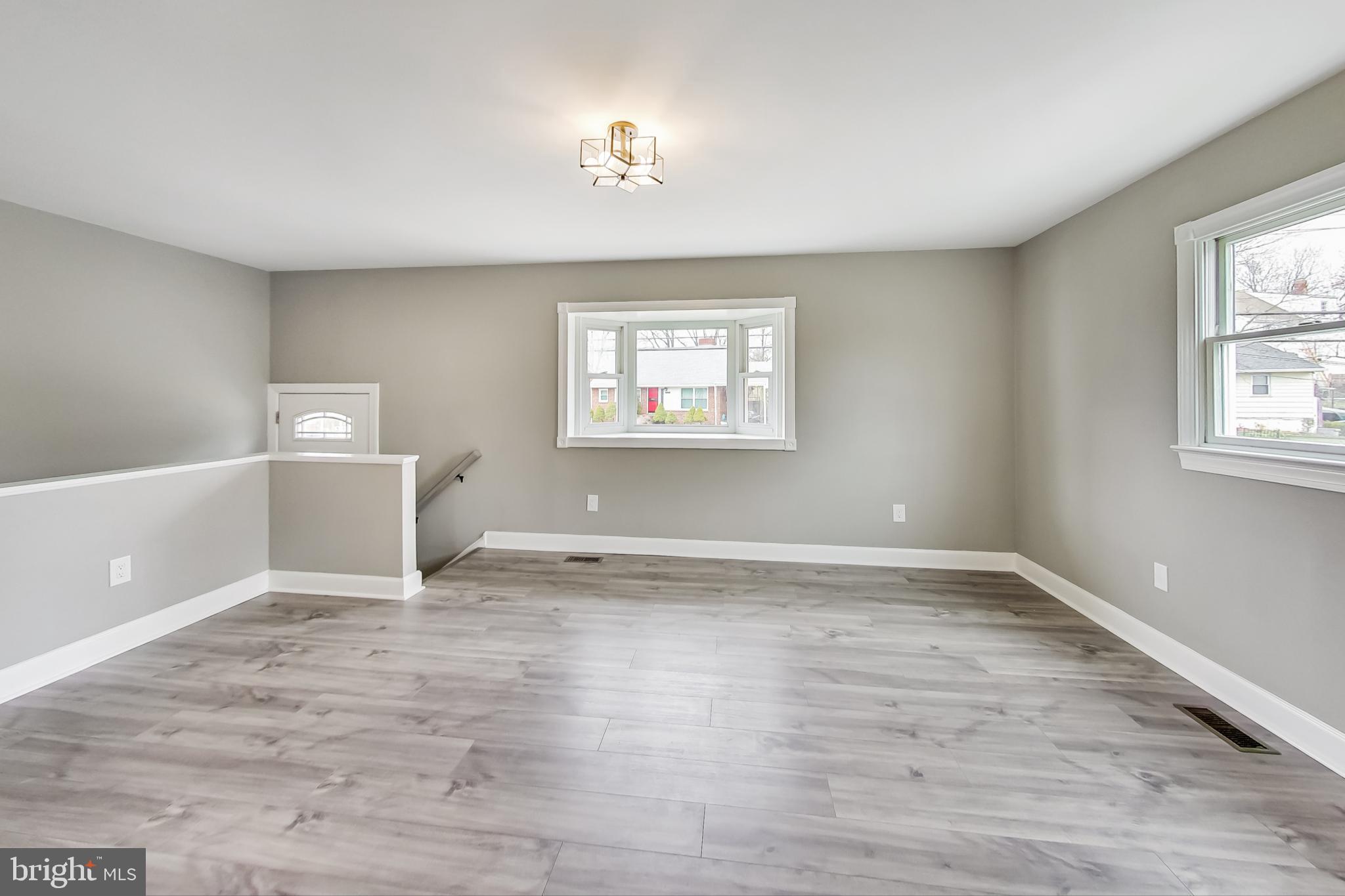 5923 Berwyn Road Berwyn Heights, MD 20740 - Photo 4 of 39 Gallery Image 4