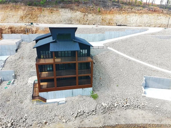 $2,295,000 | 507 Redbud Court, Lake Ozark, MO 65049