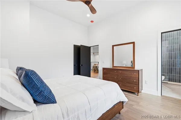 $2,320,000 | 507 Redbud Court, Lake Ozark, MO 65049