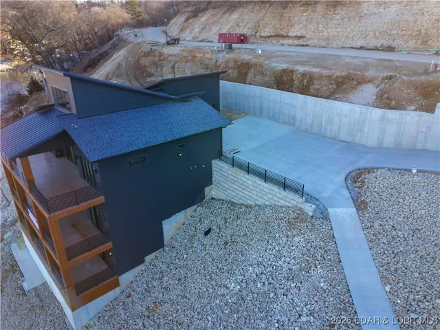 $2,375,000 | 507 Redbud Court, Lake Ozark, MO 65049