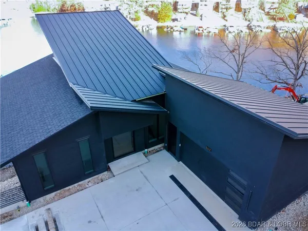 $2,320,000 | 507 Redbud Court, Lake Ozark, MO 65049