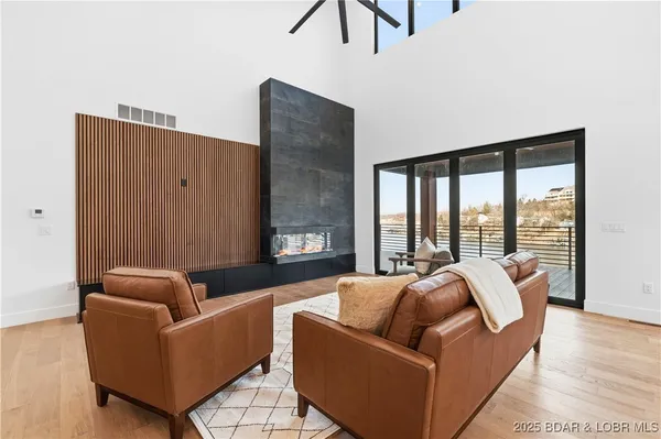 $2,295,000 | 507 Redbud Court, Lake Ozark, MO 65049