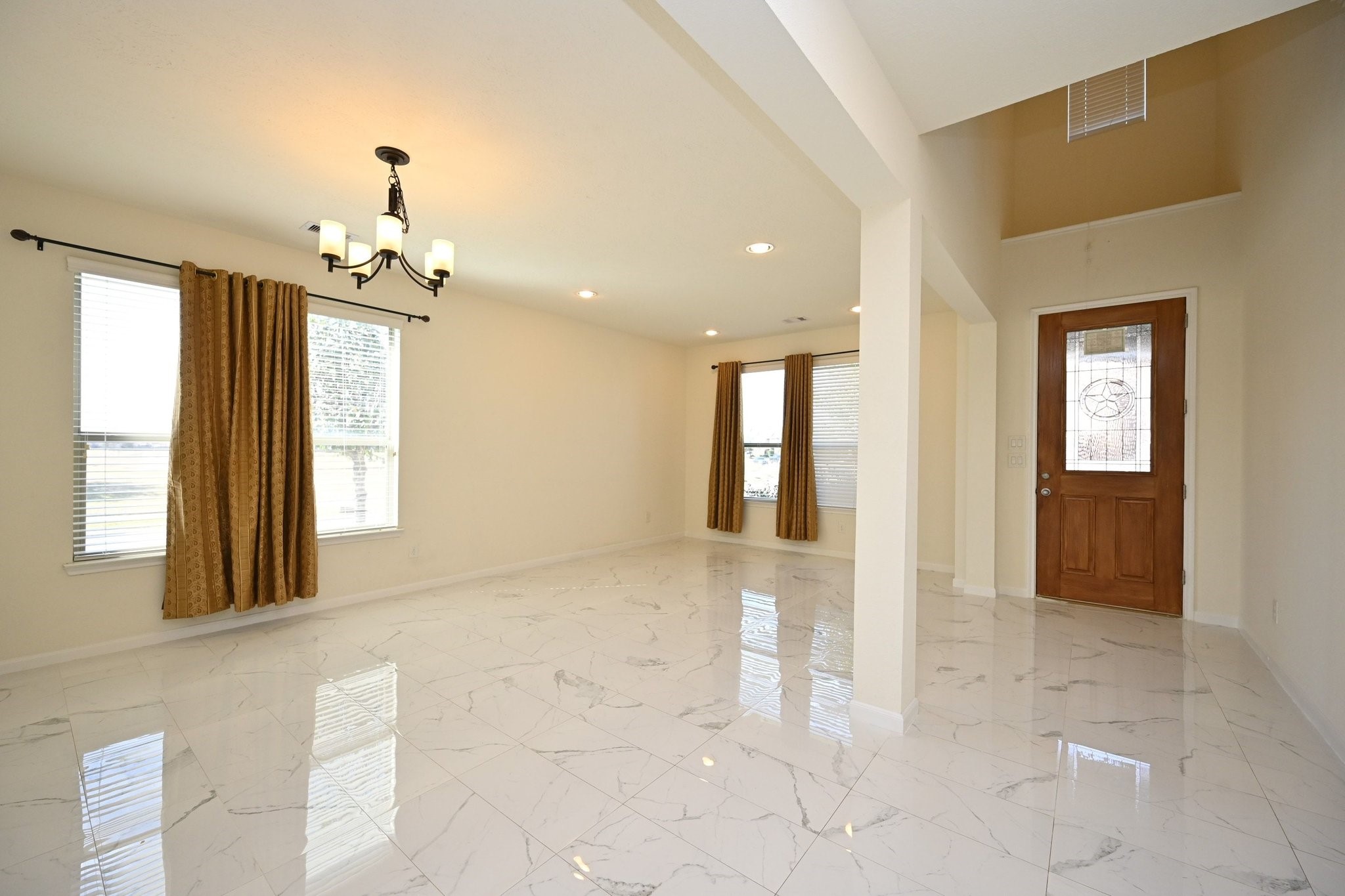 21119 Keystone Pine Court Katy, TX 77449 - Photo 6 of 43 a view of livingroom with windows