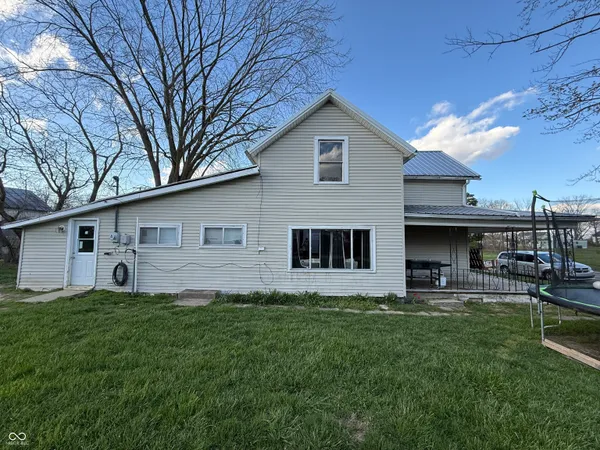 $92,500 | 221 North Main Street, Modoc, IN 47358
