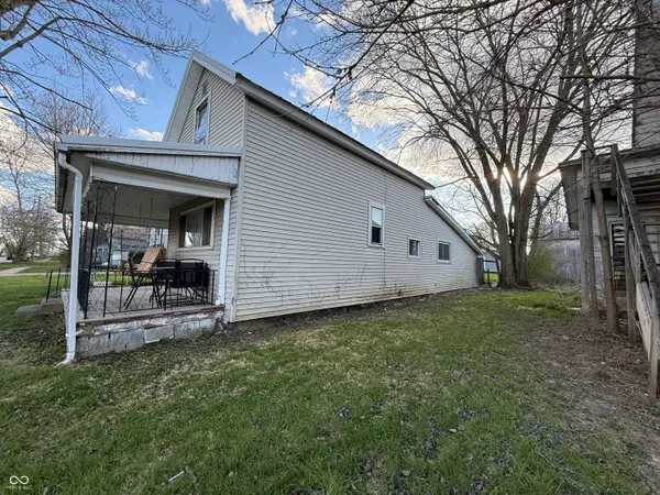 $92,500 | 221 North Main Street, Modoc, IN 47358
