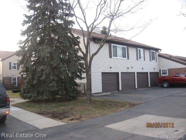 42464 Saratoga Road Canton, MI 48187 - Photo 2 of 9 Attached Garage.JPG