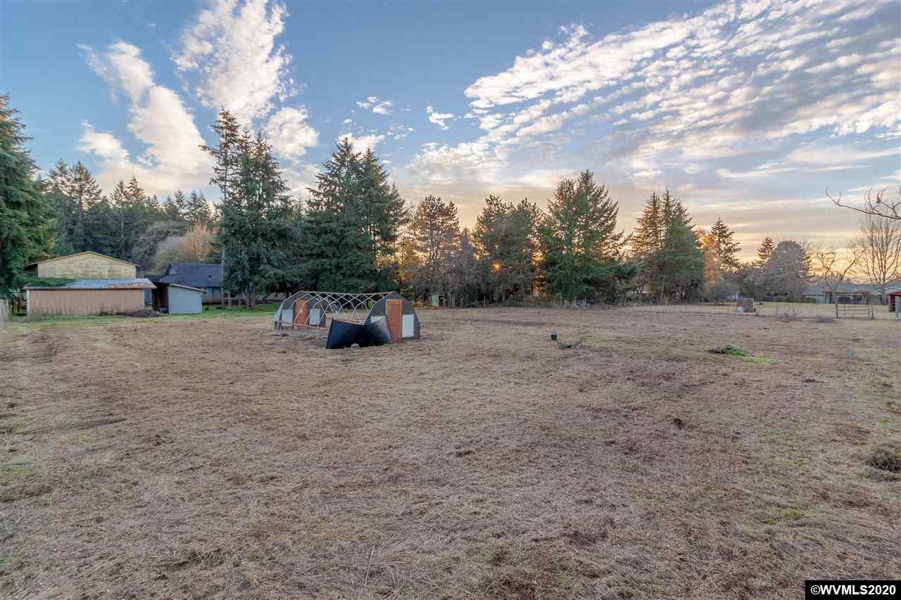 6691 Macleay Road Southeast Salem, OR 97317 - Photo 36 of 38 Gallery Image 36