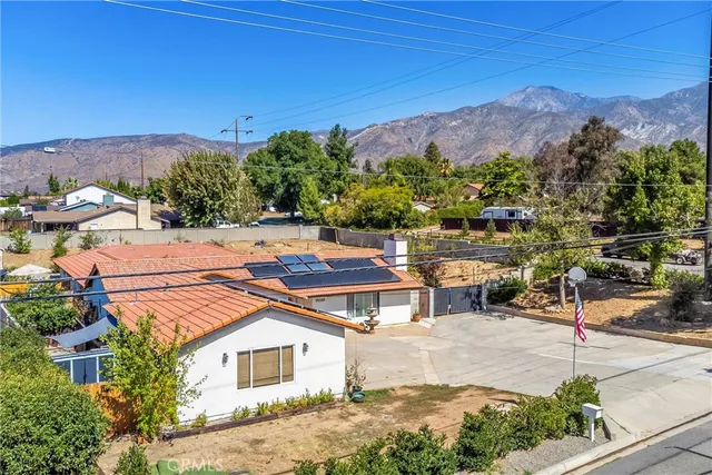 $1,140,000 | 35688 Date Avenue, Yucaipa, CA 92399
